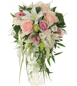 Свадебный букет &quot;Королева&quot; Розы, орхидея, лилия